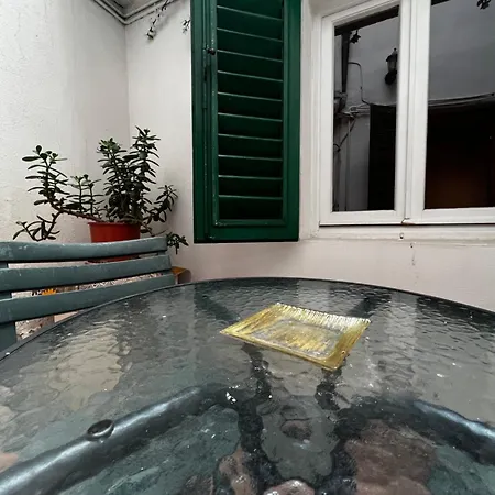 The Love's Nest In Wi-fi , Air Conditioning * Florence