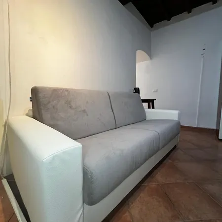 Apartment The Love's Nest In Wi-fi , Air Conditioning